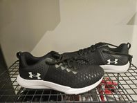 Under Armour Engage 2 Herr 43 NEW