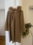 Max Mara Studio camel kappa, storlek 32