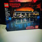 Lego Stranger things set 75810 The Upside Down