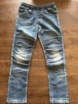 Ossoami jeans, vinur sweatpant, stl 140