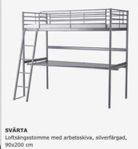 Ikea loftsäng svärta med arbetsskiva