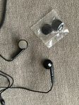 Vintage Samsung in-ear hörlurar med 3,5 mm anslutning