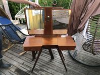 Sminkbord i teak