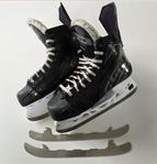 Skridskor CCM Jetspeed FT675 Jr.  Strl 38.5 m. extra skenor