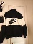 Nike Bomber Strl: M