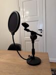 Bordsstativ för mikrofon + puffskydd/pop filter