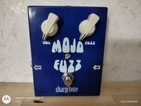 Pedal: Sharptone, Mojo Fuzz, Silocone Fuzz Face 