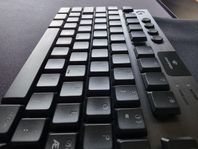 Logitech G915 TKL Lightspeed Tactile (Nordisk) + Sleeve