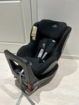 Britax Römer Dualfix M Plus Bilbarnstol