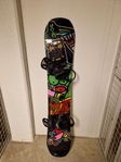 Salomon snowboard  154cm med Burton custom bindningar 