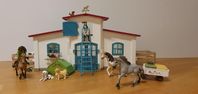 Schleich lakehouse ridcenter