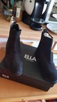 fam boots/ skor Ella stl 37 povat en gång 