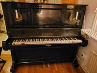 Piano bortskänkes