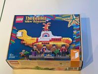 LEGO The Beatles Yellow Submarine 21306.