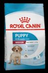 Royal Canin Medium Puppy Torrfoder 4kg x 2