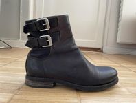 Bruna Chelsea boots stl 39