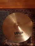 UFIP Ride class series cymbal 22 tum. 