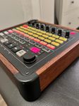 Korg KR-55 PRO trummaskin