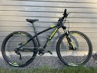 Trek X-Caliber 9