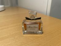 Ny Dior Miss, Dior Eau de Parfum 5ml. ÄKTA! 