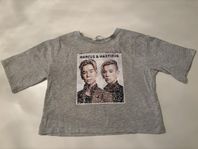 Marcus & Martinus t-shirt och pennfodral 