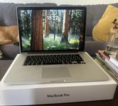 MacBook Pro 15” 16GB RAM, Sequoia, 256GB SSD -i kartong!