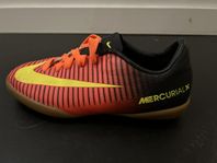 Nike Mercurial 33