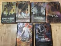 The mortal instruments Cassandra Clare