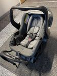 Babyskydd Britax Römer Primo med Isofix-bas