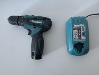 Makita skruvdragare DF330D 10,8 v