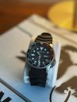 Seiko SKX009 (SKX009K2)