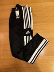 Ny! Adidas byxor storlek XL