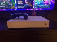 Xbox one S 1Tb+ kontroller 