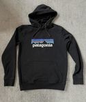 Patagonia svart hoodie, storlek S