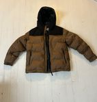 Brun/svart carhartt vinterjacka