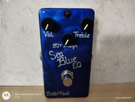 Pedal: BearFoot FX, Sea Blue EQ, BJF Design 