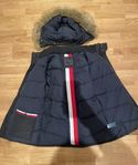 Tommy Hilfiger vinterjacka (storlek L) 