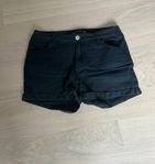 Svarta shorts 