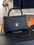 Chanel Coco handle bag medium