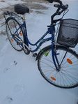 fin damcykel  solhaga 28tum  dubbdäck finns på 