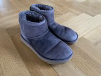 UGG stl 36