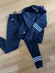 Adidas adidasdress/tracksuit