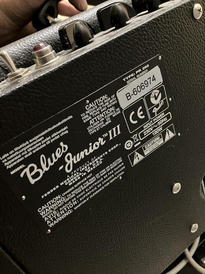 Fender Blues Junior III med c...