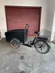 Lådcykel äldre modell av cargobike