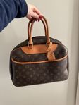 LOUIS VUITTON Monogram Deauville Bag