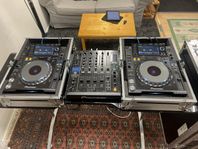 Pioneer CDJ Nexus 2000 + DJM 900 nexus 