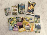 Pokémon Paket #2 - Oöppnade Booster Packs + Mini Låda etc