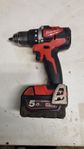 Milwaukee M18 borrskruvdragare