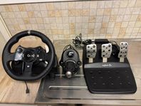 G920 Racing Wheel och växelspak