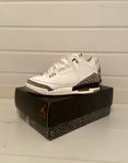 Jordan 3 white cement, storlek 36